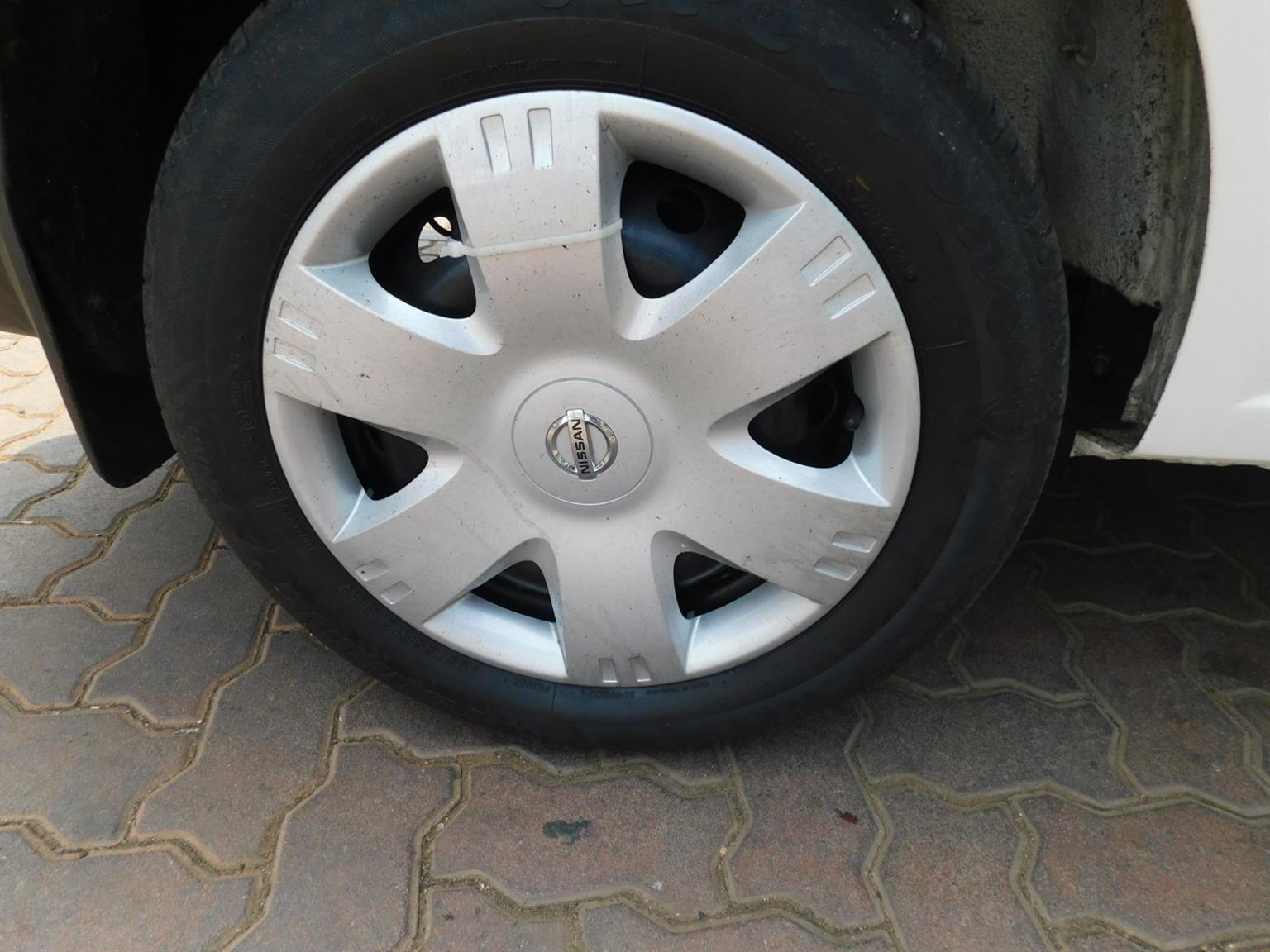 Nissan NP200 1.6i loaded