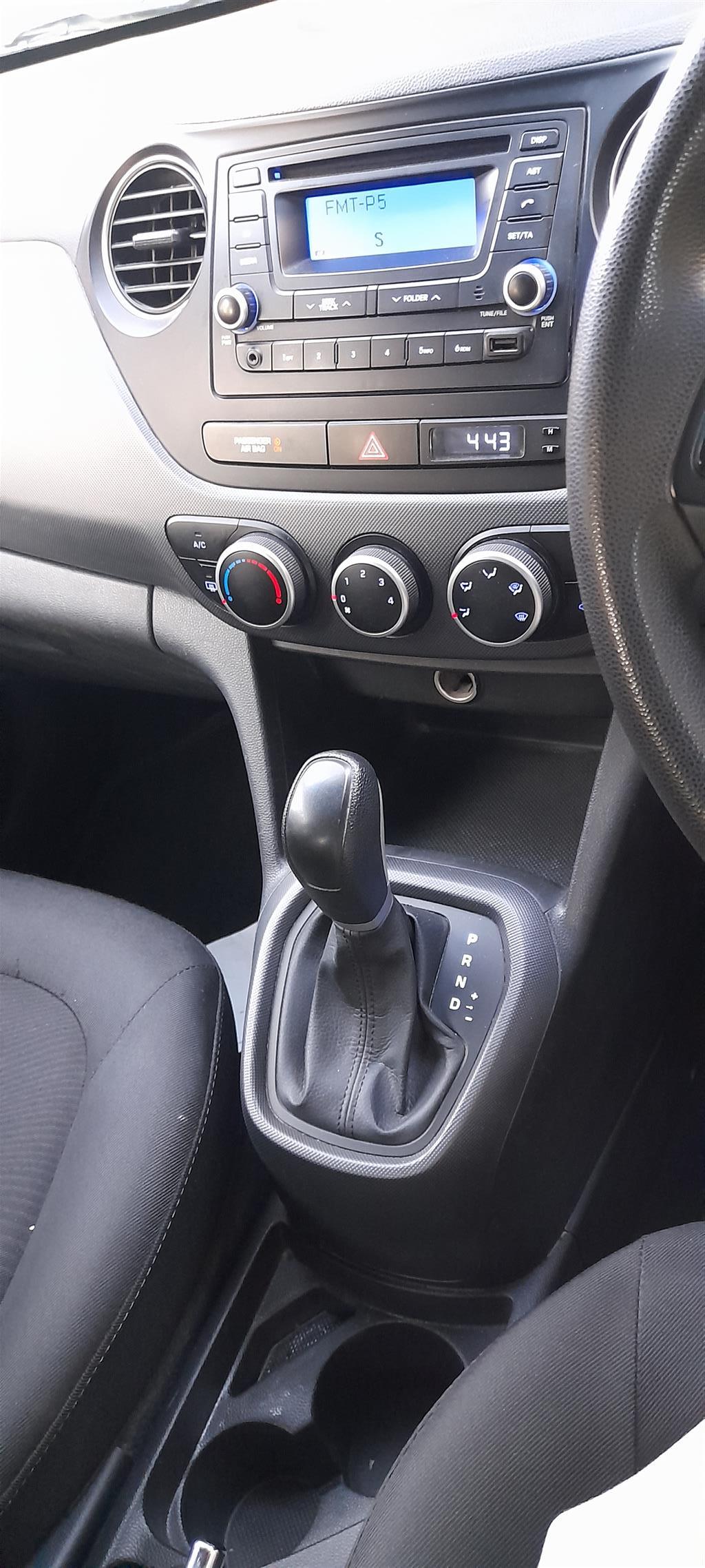 2015 HYUNDAI I10 1.2 AUTOMATIC GRAND . FULL HOUSE. GOOD CONDITION'