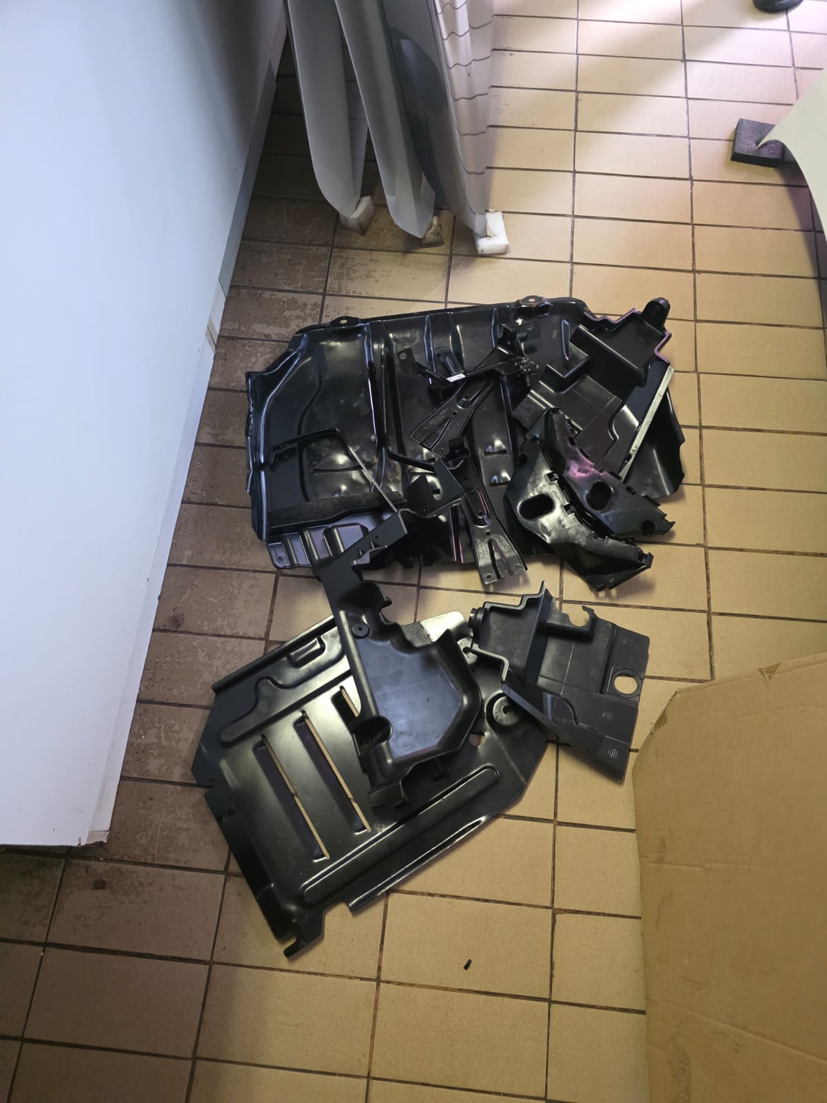 WILDTRACK 2018 FORD RANGER T7 UNDER BELLY COVERS, BRACKETS, SLIDERS etc for sale - Private Seller WILDTRACK 2018 FORD RANGER T7 UNDER BELLY COVERS, BRACKETS, SLIDERS etc for sale - Private Seller