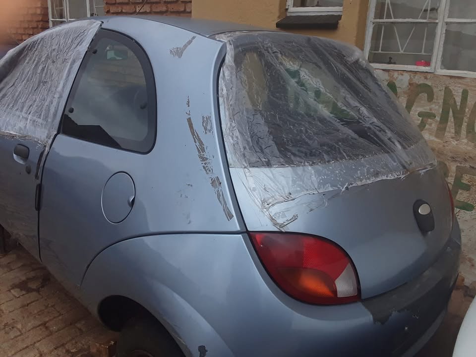 Ford ka stripping for spares - Private Seller