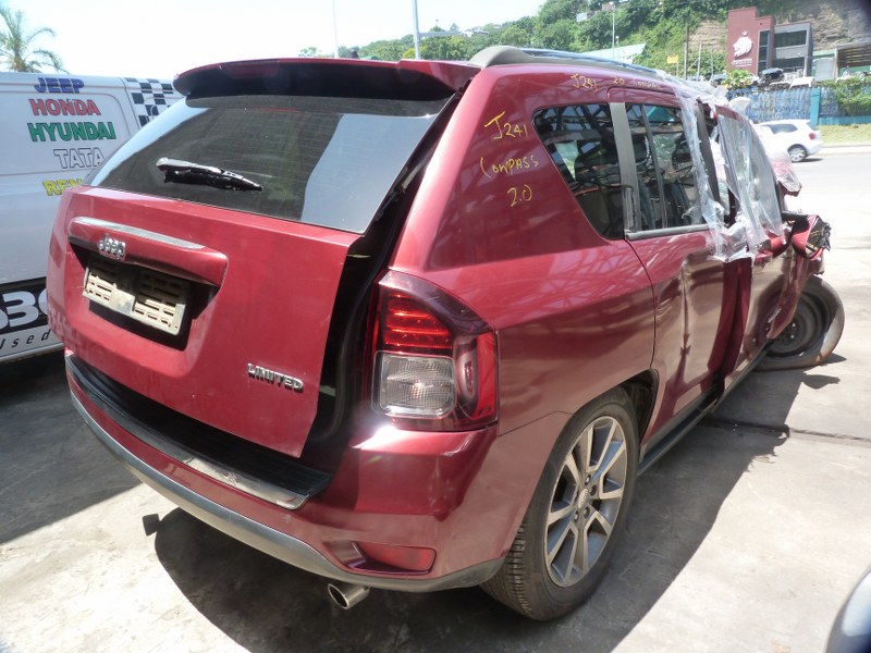 Jeep Compass LTD 2.0 Manual - 2014 SPARESBOYZ STRIPPING FOR SPARES - Private Seller Jeep Compass LTD 2.0 Manual - 2014 SPARESBOYZ STRIPPING FOR SPARES - Private Seller