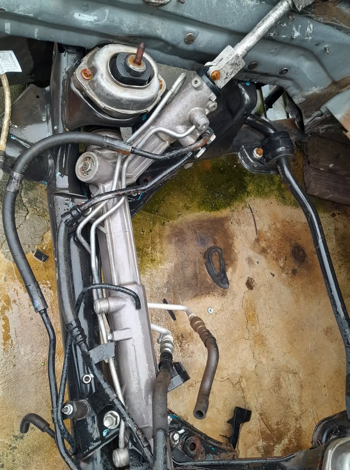 Bmw x5 e53 30d steering rack - Private Seller Bmw x5 e53 30d steering rack - Private Seller