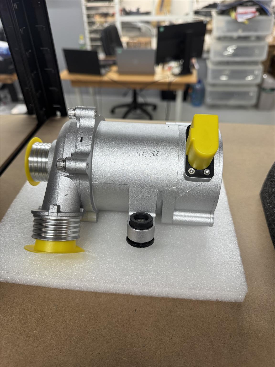 BMW Electronic Water Pumps Brand NEW - Private Seller BMW Electronic Water Pumps Brand NEW - Private Seller