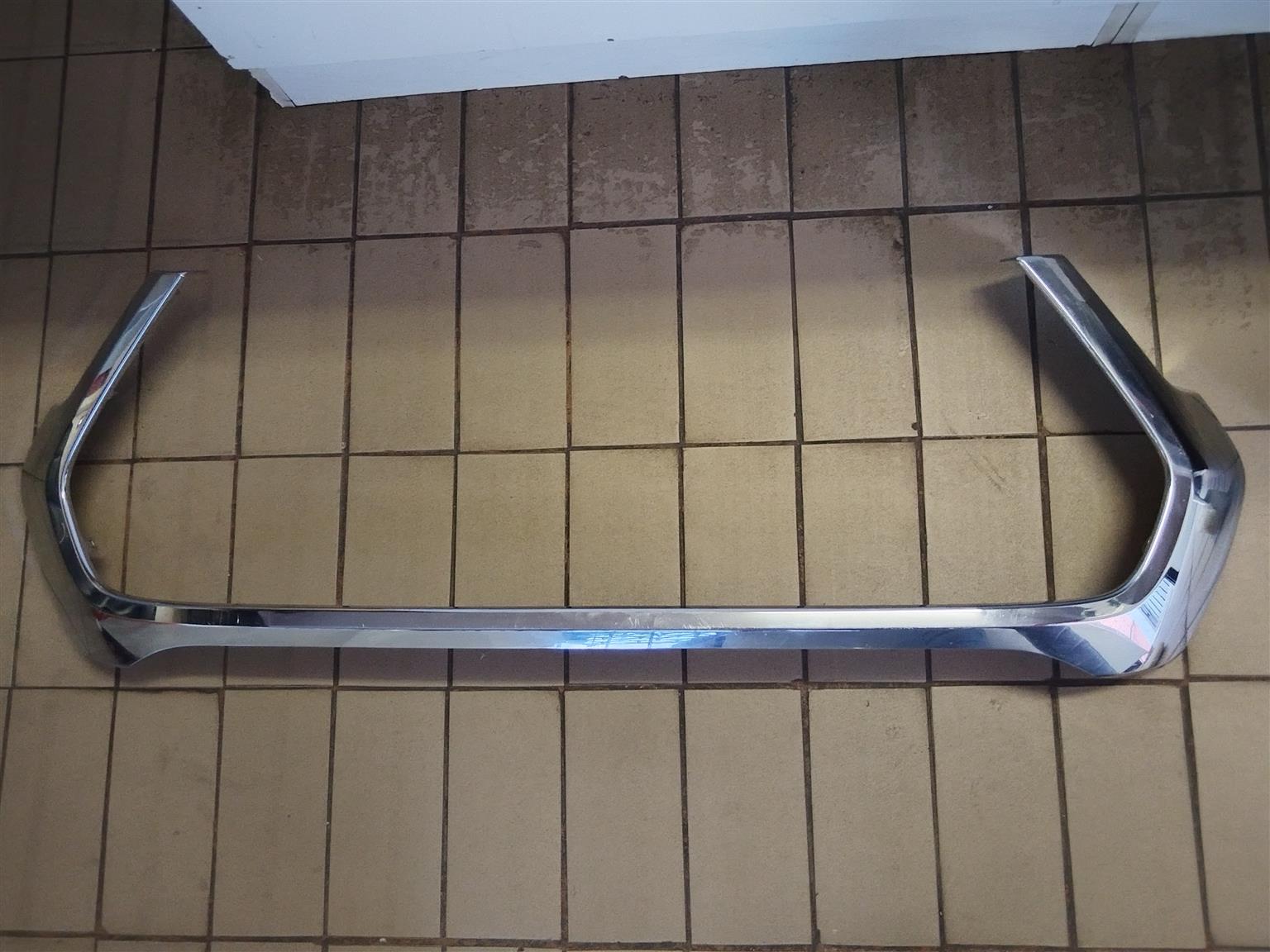 2018 TOYOTA HILUX MAIN GRILL CHROME MOULDING AVAILABLE FOR SALE - Private Seller 2018 TOYOTA HILUX MAIN GRILL CHROME MOULDING AVAILABLE FOR SALE - Private Seller