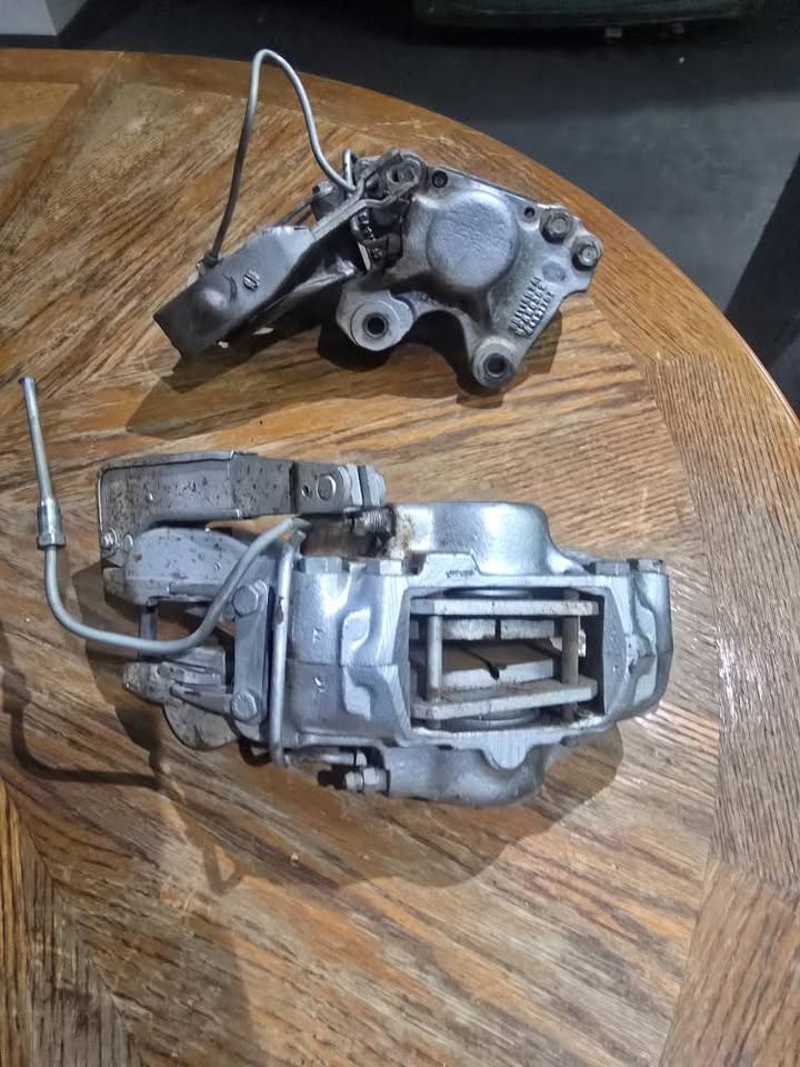Jaguar XJ6 Rear Calipers - Private Seller Jaguar XJ6 Rear Calipers - Private Seller