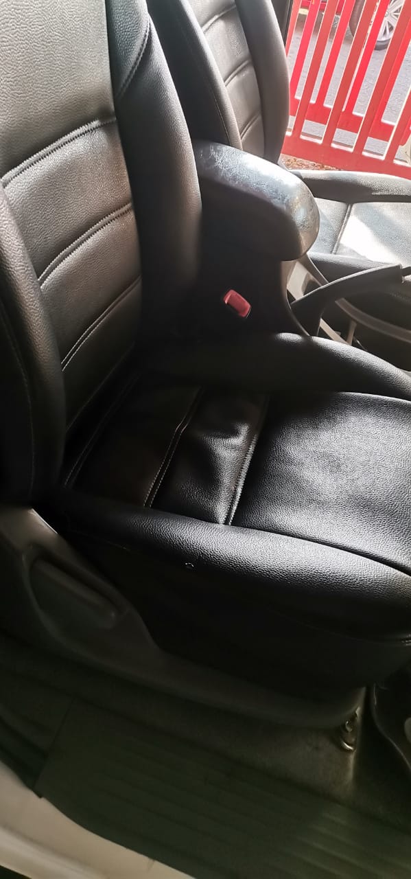 2013 TOYOTA HILUX LEGEND 45 3.0 LITERS D4D