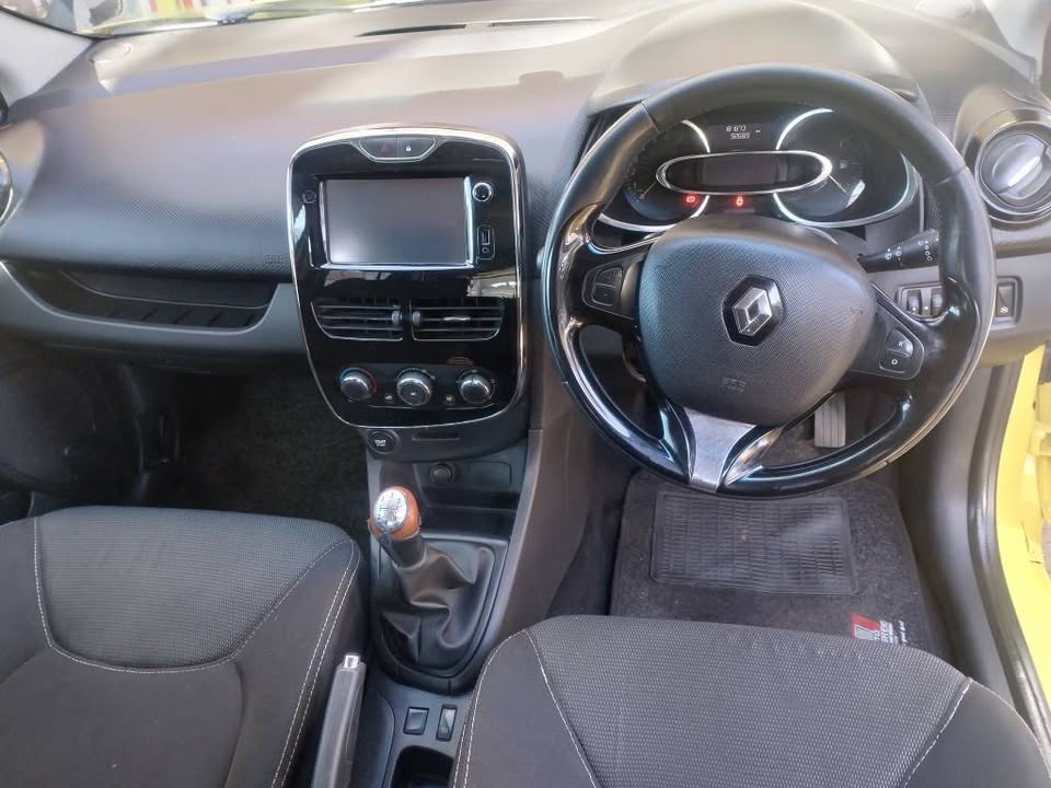 2015 RENAULT CLIO 900T 1.2 MANUAL