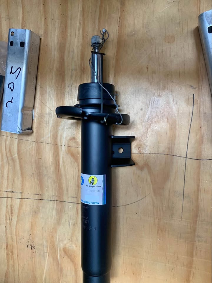 BMW F20,F30,F32 shocks BMW F20,F30,F32 shocks