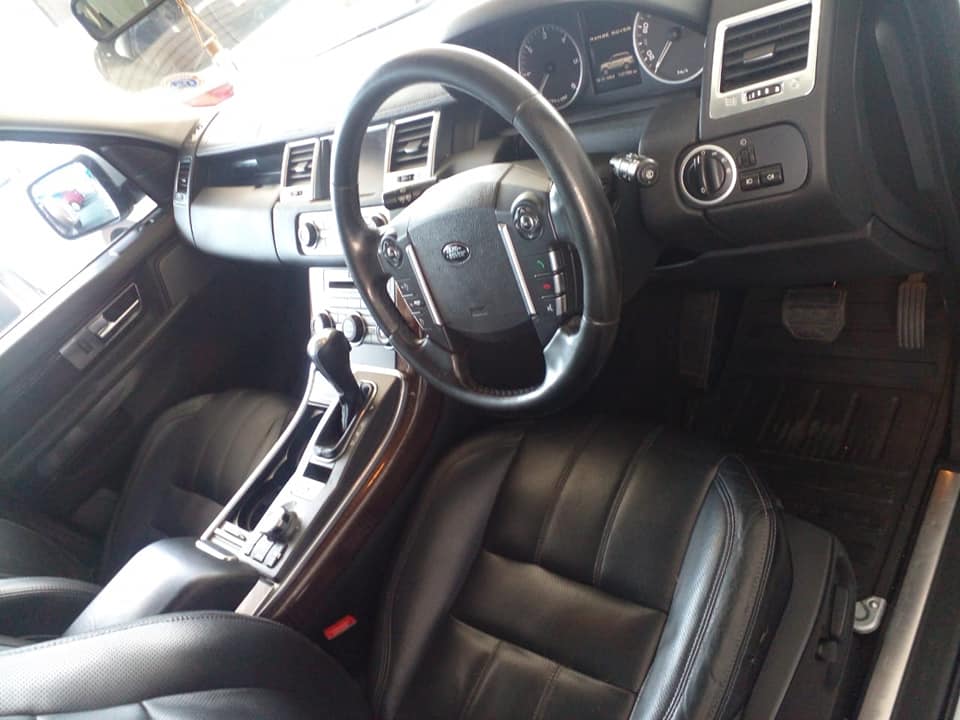 2011 RANGE ROVER 3.0 SPORT HSE LUXURY AUTOMATIC