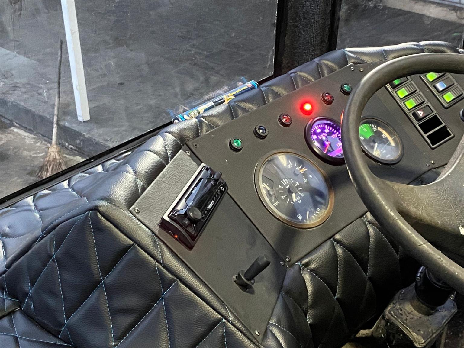 Mercedes Benz 1624 Bus