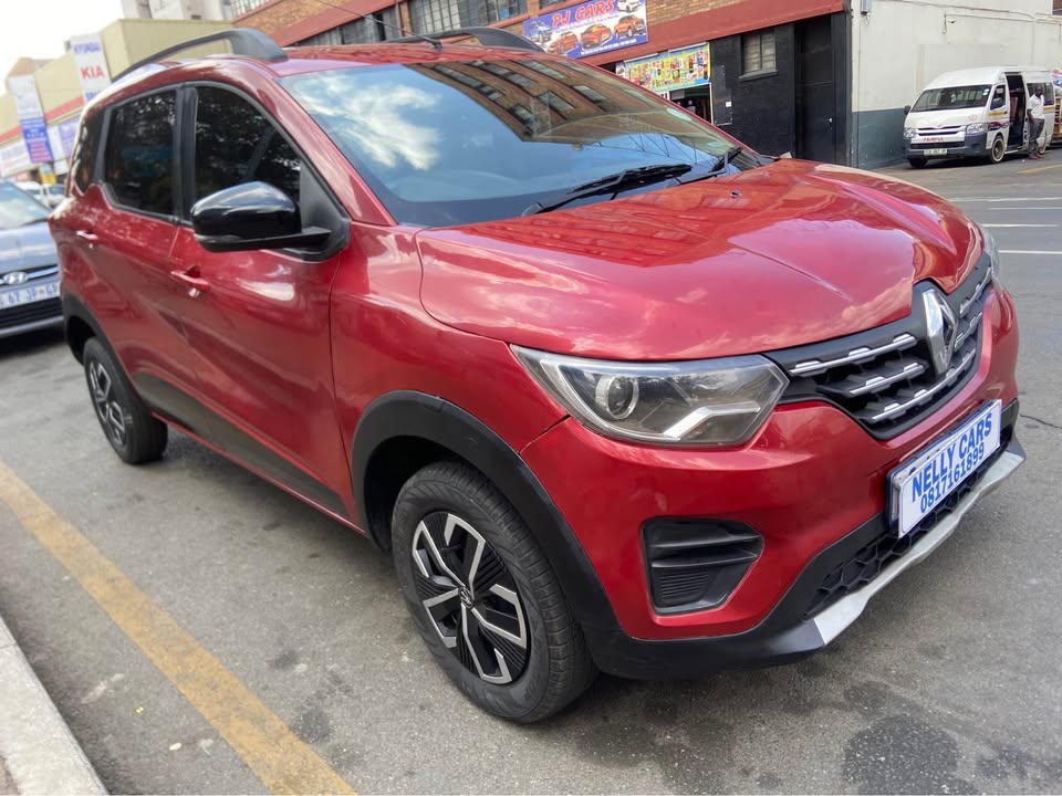 2022 Renault Triber 1.0 Manual 96000km