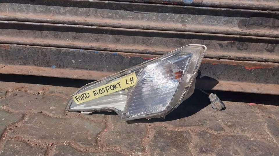 Ford Ecosport fog light - Private Seller Ford Ecosport fog light - Private Seller
