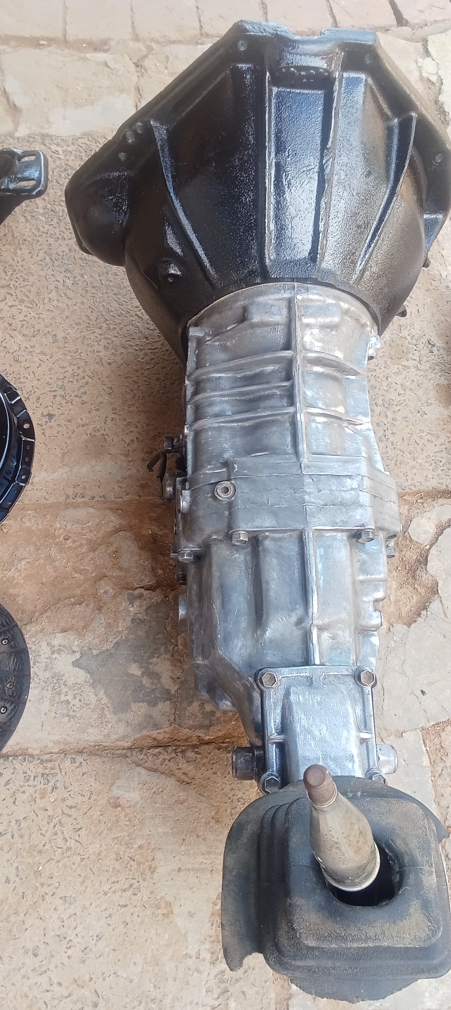 Toyota 21R gearbox ,V6 Bellhousing,Propshaft,Clutch & pressure plate, mounting - Private Seller Toyota 21R gearbox ,V6 Bellhousing,Propshaft,Clutch & pressure plate, mounting - Private Seller