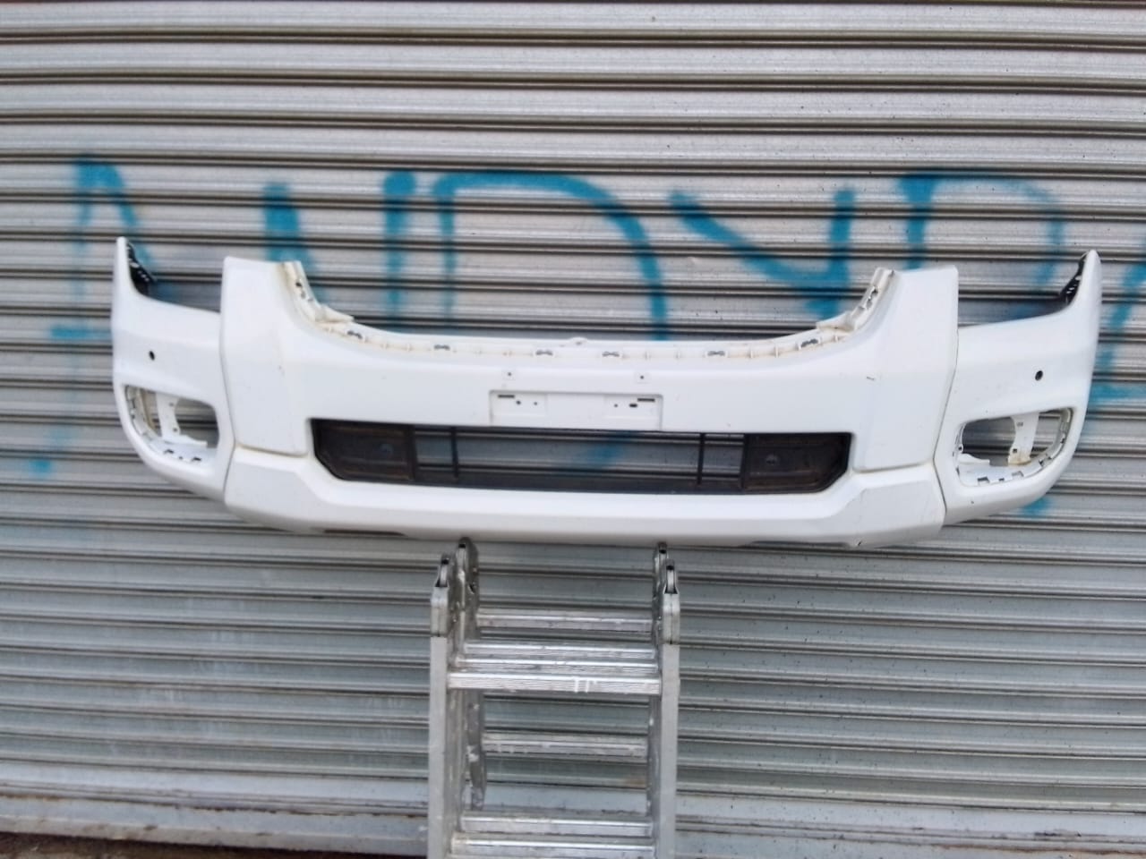 (2022-2024) FORD RANGER T9 FRONT BUMPER