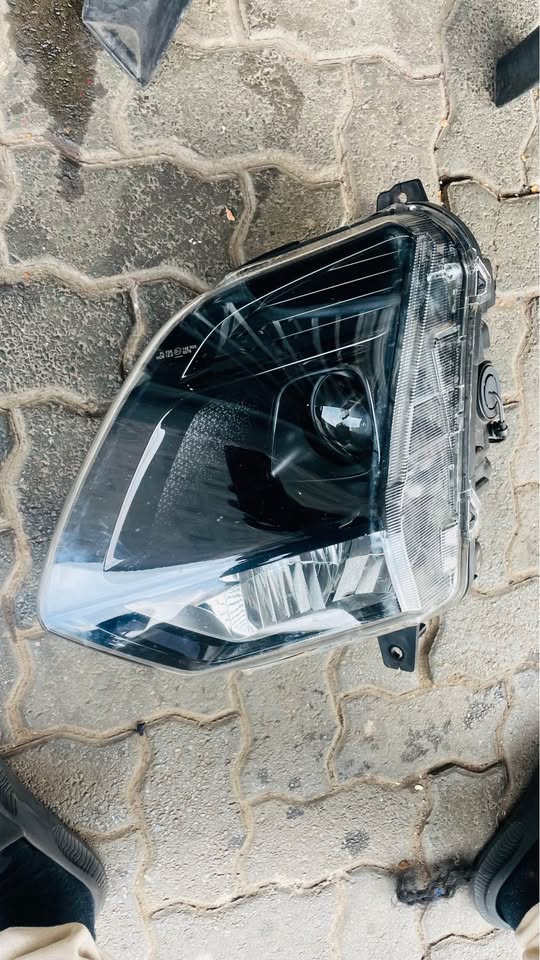 Chery Omoda C5 headlight - Private Seller Chery Omoda C5 headlight - Private Seller
