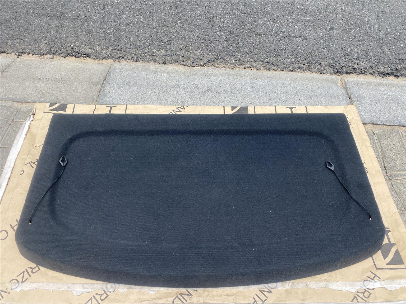 2013 VW TIGUAN PARCEL SHELF FOR SALE. IN PRISTINE CONDITION - Private Seller