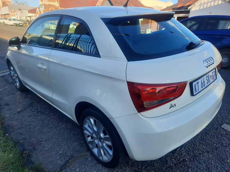 2012 Audi A1 1.4 TFSI Hatchback Automatic with a Nice interior seat and Service book and spare key