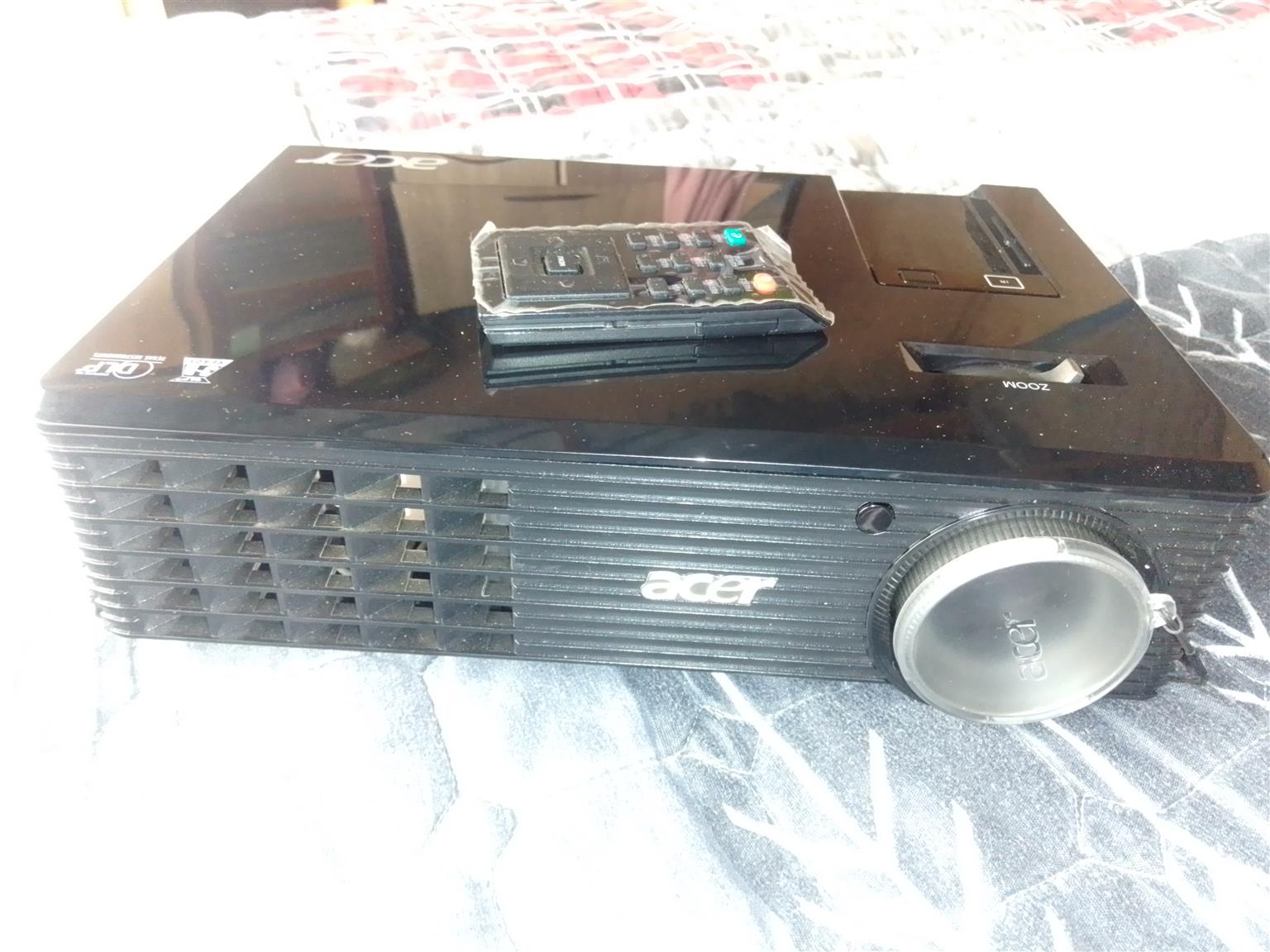 Acer projector x1161p