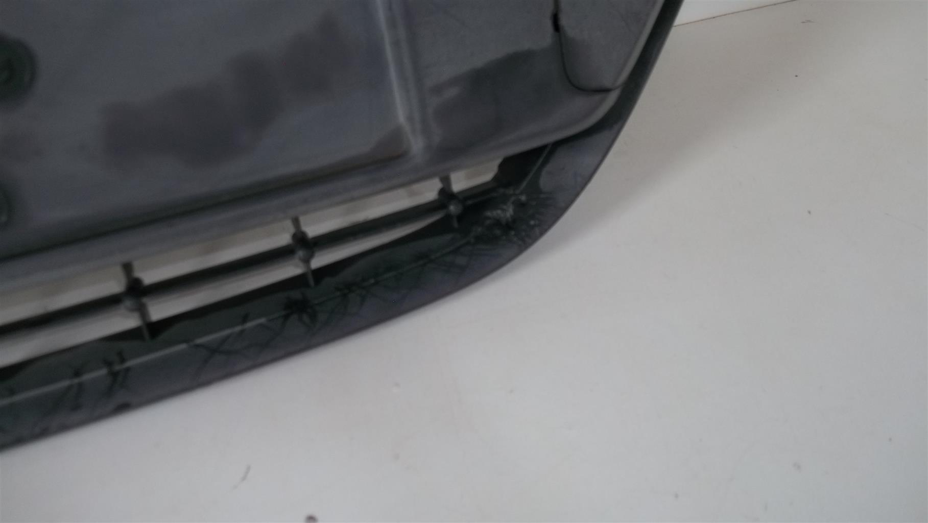 Ford Fiesta grille - Private Seller Ford Fiesta grille - Private Seller