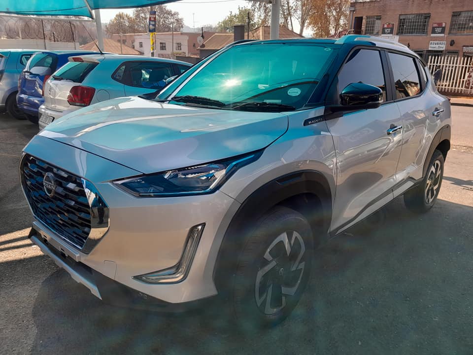 2024 NISSAN MAGNITE 1.0T AUTOMATIC