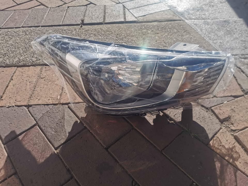 Kia pegas headlights - Private Seller Kia pegas headlights - Private Seller