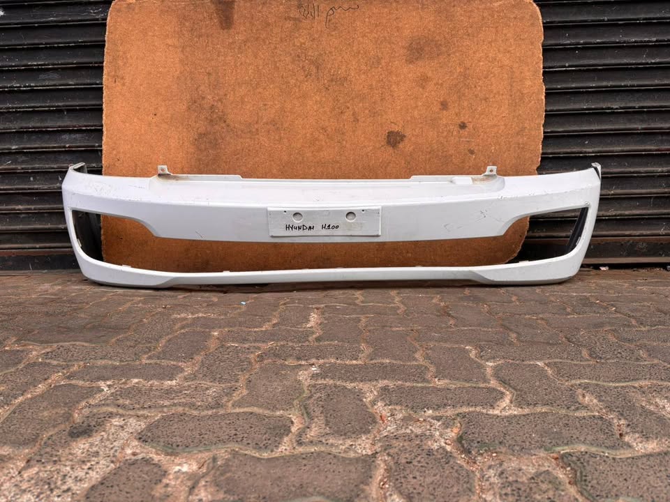Hyundai H100 Bumper - Private Seller Hyundai H100 Bumper - Private Seller