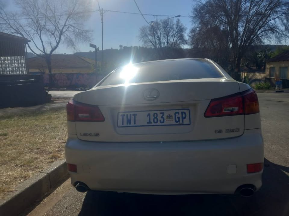 2010 Lexus IS250 V6 Petrol, Manual, White,