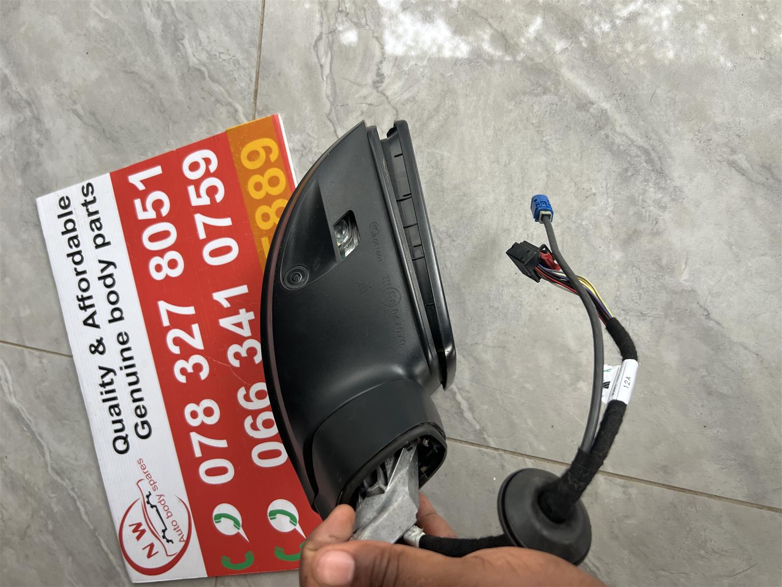 VW Tiguan Mirror 2016-2024 - Private Seller VW Tiguan Mirror 2016-2024 - Private Seller