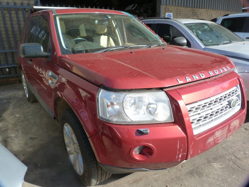 Land Rover Freelander 2 HSE TD4 AT Red - 2008 SPARESBOYZ STRIPPING FOR SPARES - Private Seller