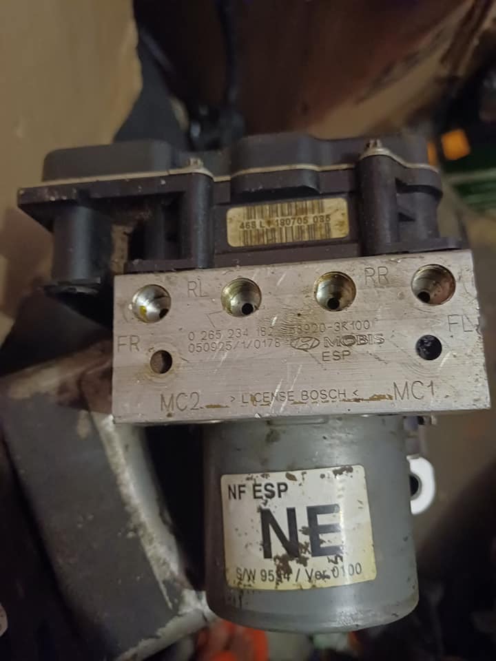2007 hyundai sonata abs pump - Private Seller