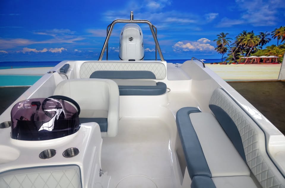 2023 PAZAZZ 20 FT WET DECK