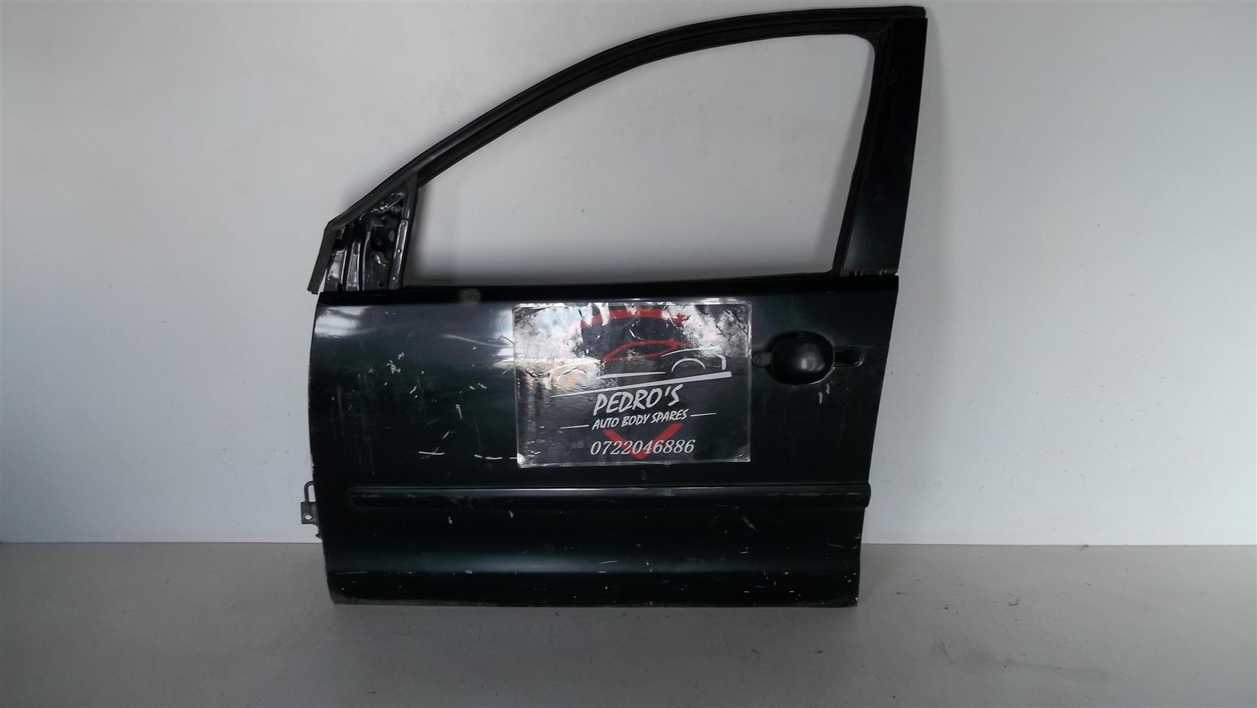 VW Polo Bujwa passenger front door - Private Seller VW Polo Bujwa passenger front door - Private Seller