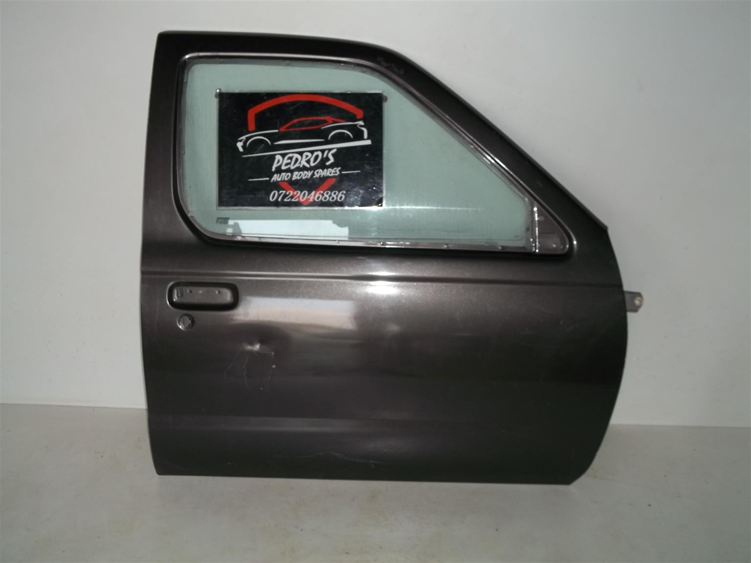 Nissan NP300 double cab doors (L&R) (SOLD SEPERATELY) - Private Seller Nissan NP300 double cab doors (L&R) (SOLD SEPERATELY) - Private Seller
