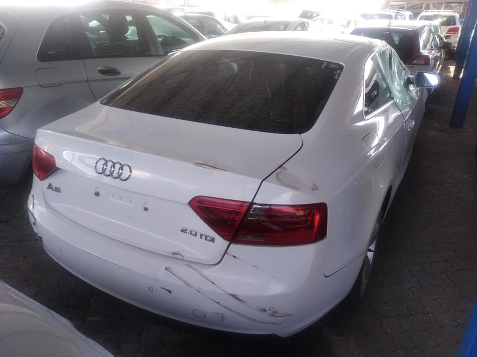 Audi A5 2.0 TDI accident damaged ,none runner - Private Seller Audi A5 2.0 TDI accident damaged ,none runner - Private Seller