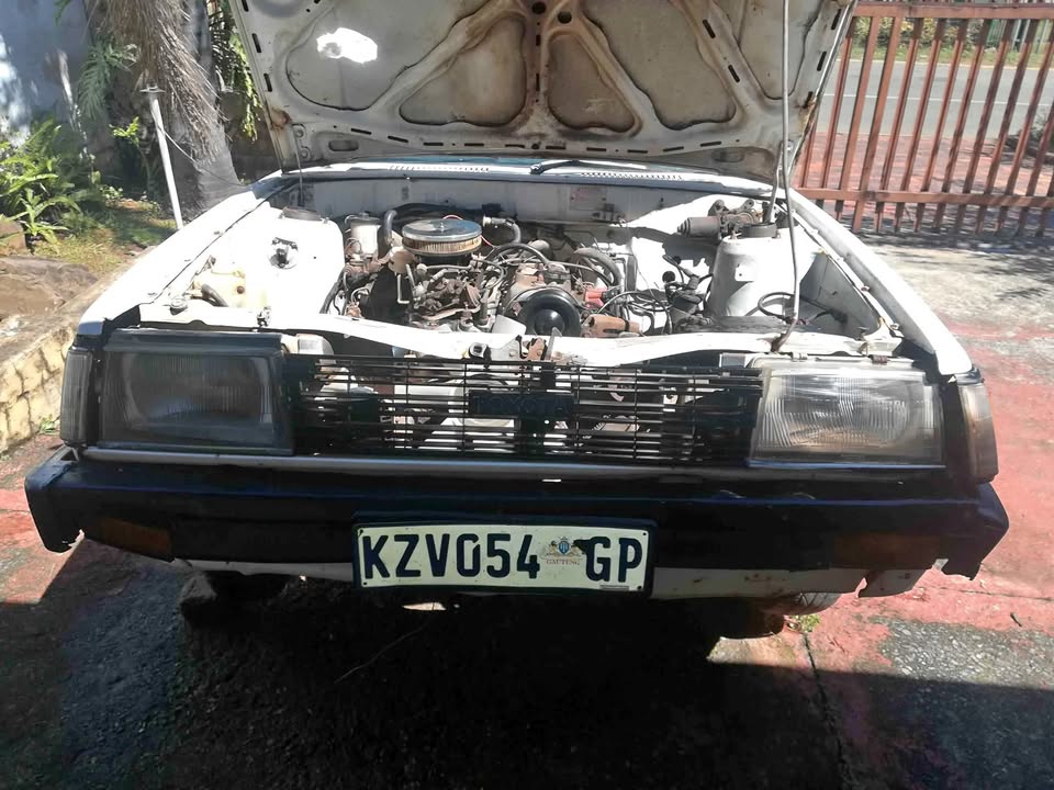 Toyota corolla 4AENGINE HEAD BLOCK AND SUMP