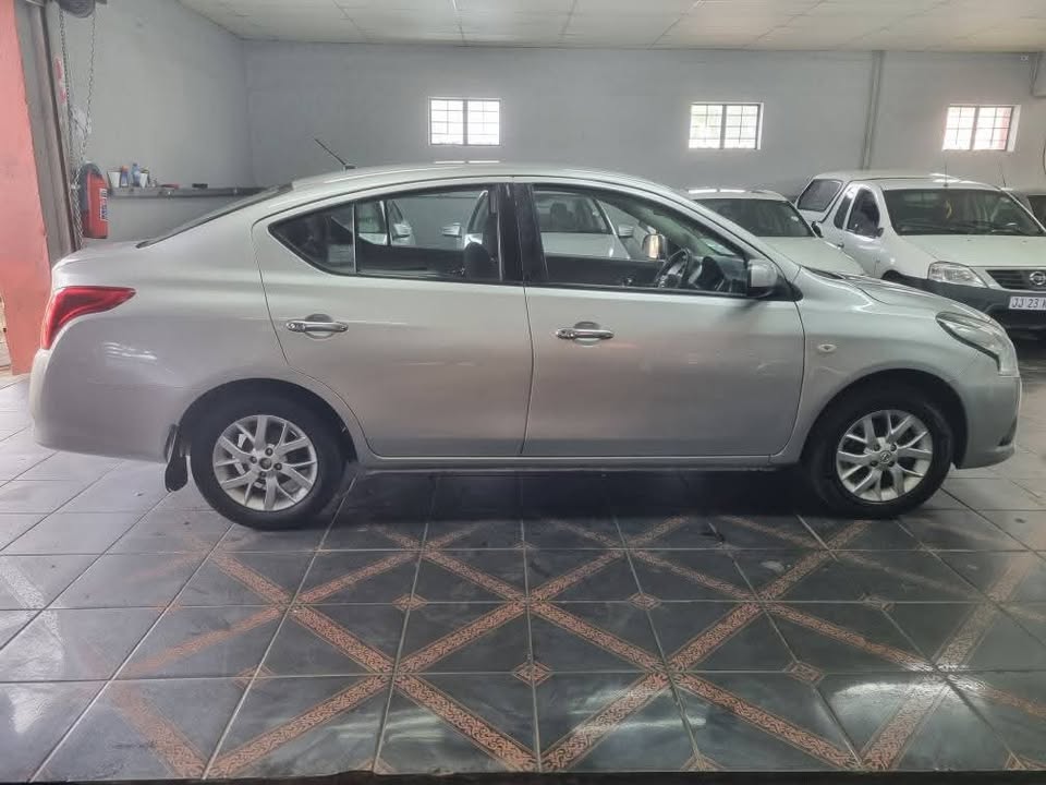 2022 Nissan Almeria 1.5 MAUNAL 43000km Mechanically Perfect with Clothes Seat interior