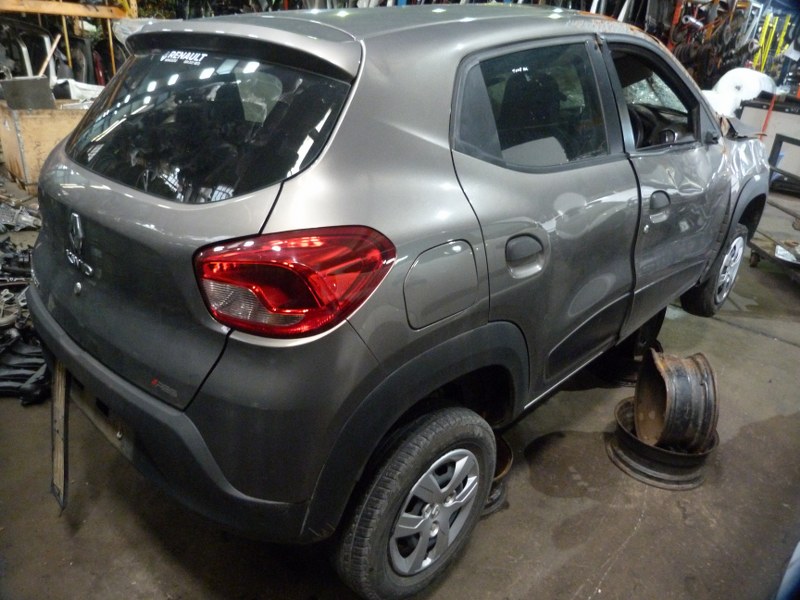 Renault Kwid 1.0 Dynamique - 2019 SPARES - Private Seller Renault Kwid 1.0 Dynamique - 2019 SPARES - Private Seller