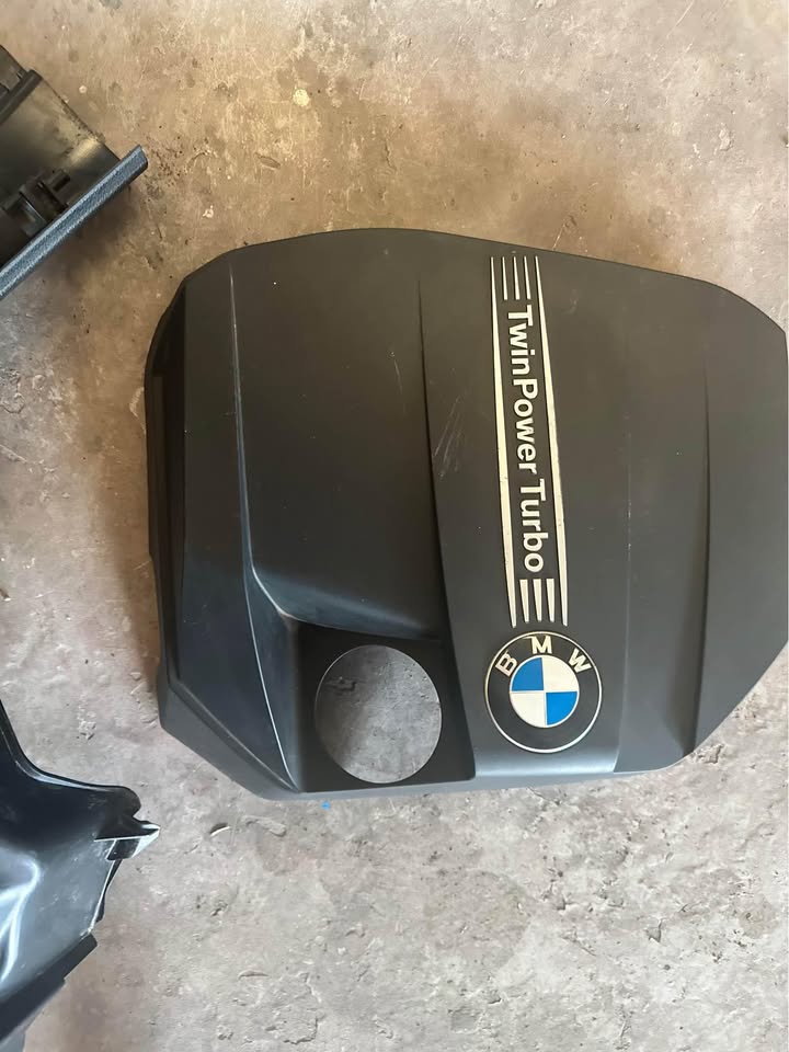 BMW twin turbo engine cover - Private Seller BMW twin turbo engine cover - Private Seller