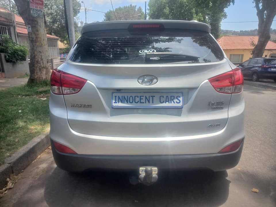 2010 HYUNDAI ix35 SUV 2.0 CRDI DIESEL, AUTOMATIC 4X4, SILVER COLOR, MILEAGE