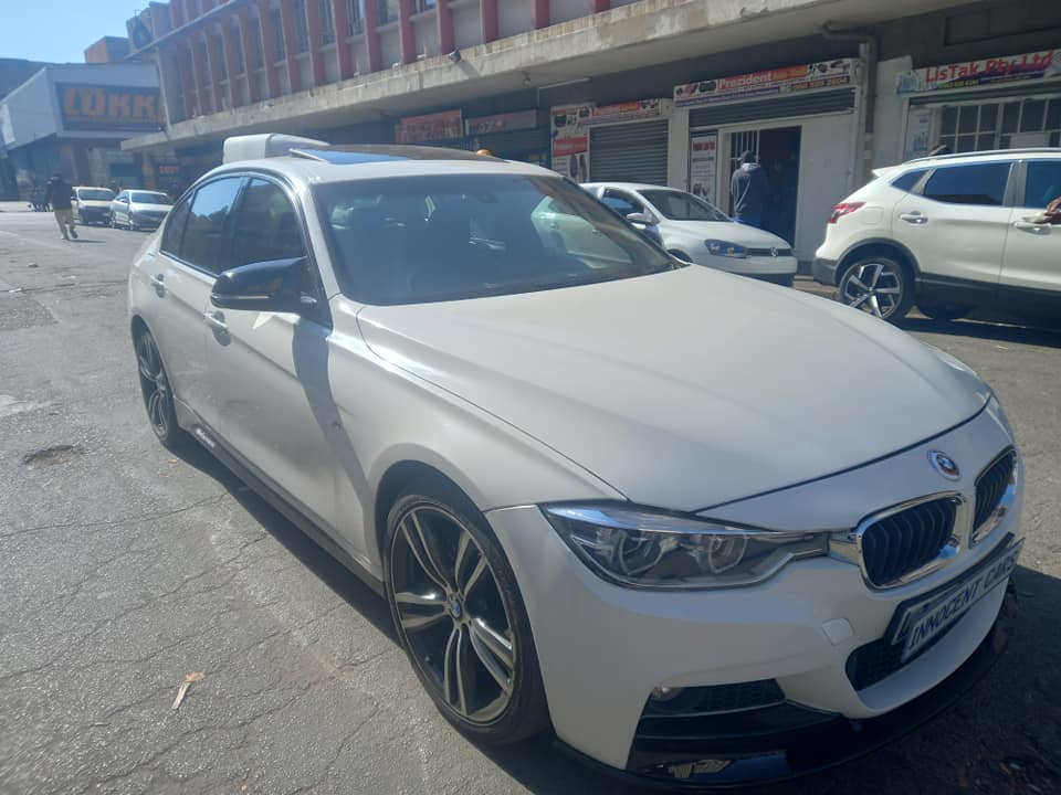 2017 BMW M-SPORT 320i PETROL, AUTOMATIC, WHITE COLOR, MILEAGE