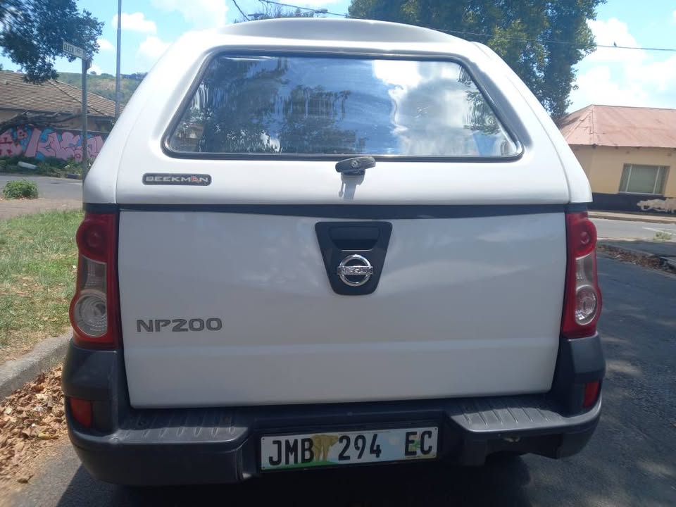2019 Nissan Np200 Bakkie with Canopy Engine Capacity 1.6 Petrol Manual Transmission  White Color
