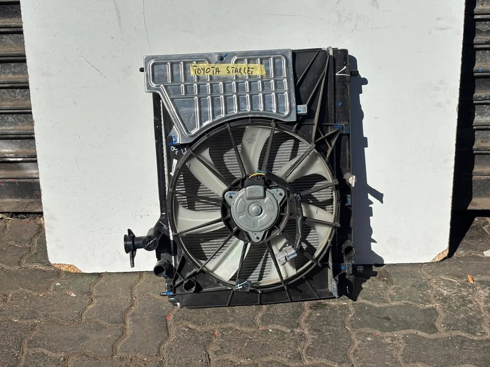 Toyota Starlet Radiator set - Private Seller Toyota Starlet Radiator set - Private Seller