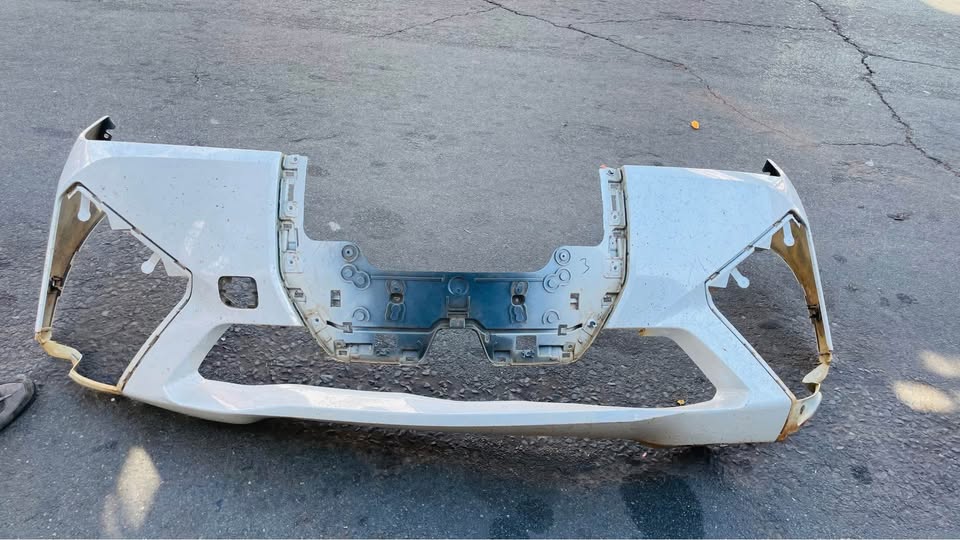 BMW IX M SPORT FRONT BUMPER 2020 - Private Seller BMW IX M SPORT FRONT BUMPER 2020 - Private Seller