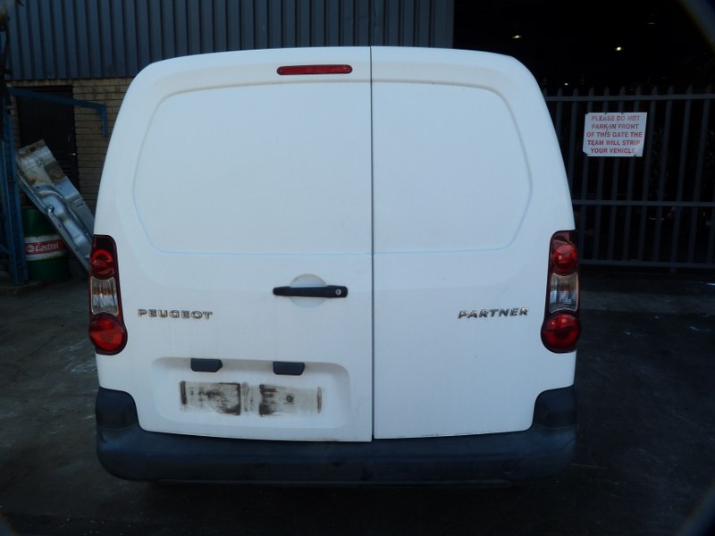 Peugeot Partner 1.6 10FX 16V Manual - 2014 STRIPPING FOR SPARES - Private Seller Peugeot Partner 1.6 10FX 16V Manual - 2014 STRIPPING FOR SPARES - Private Seller