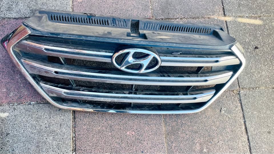 Hyundai Tucson grille 2015/18 - Private Seller Hyundai Tucson grille 2015/18 - Private Seller