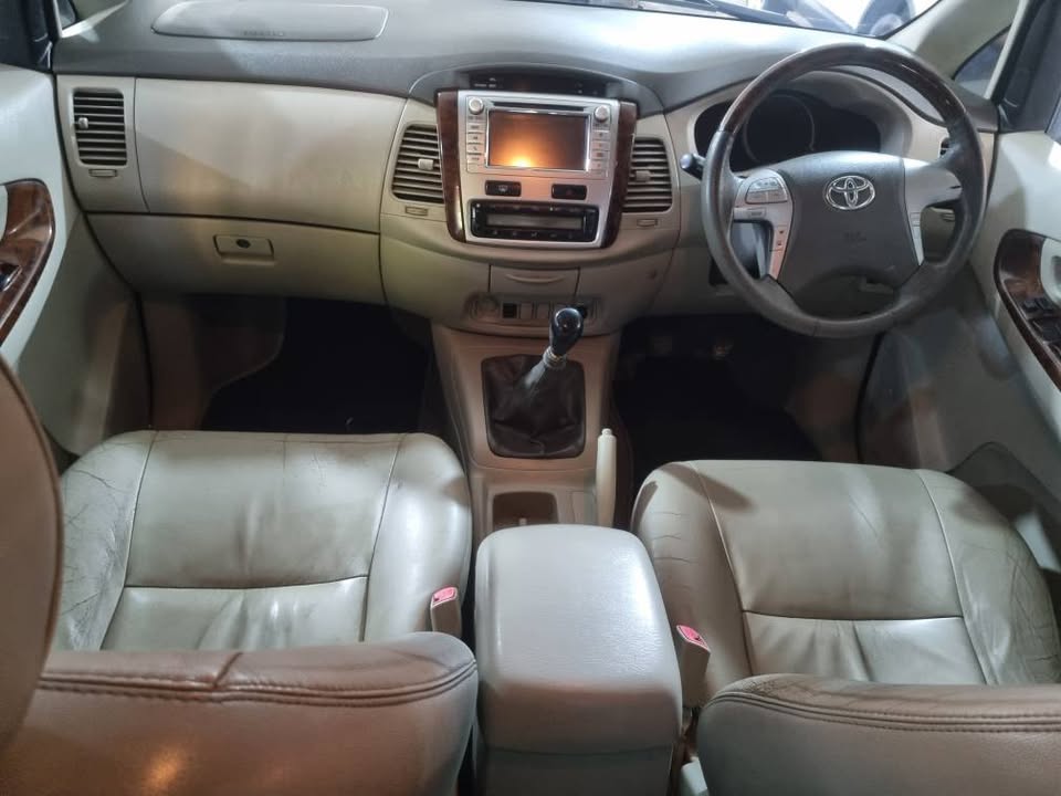 Used Toyota Innova 2.7 7-seater - Private Seller