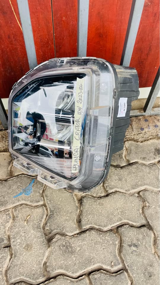 Hyundai Creta headlight 2023 - Private Seller