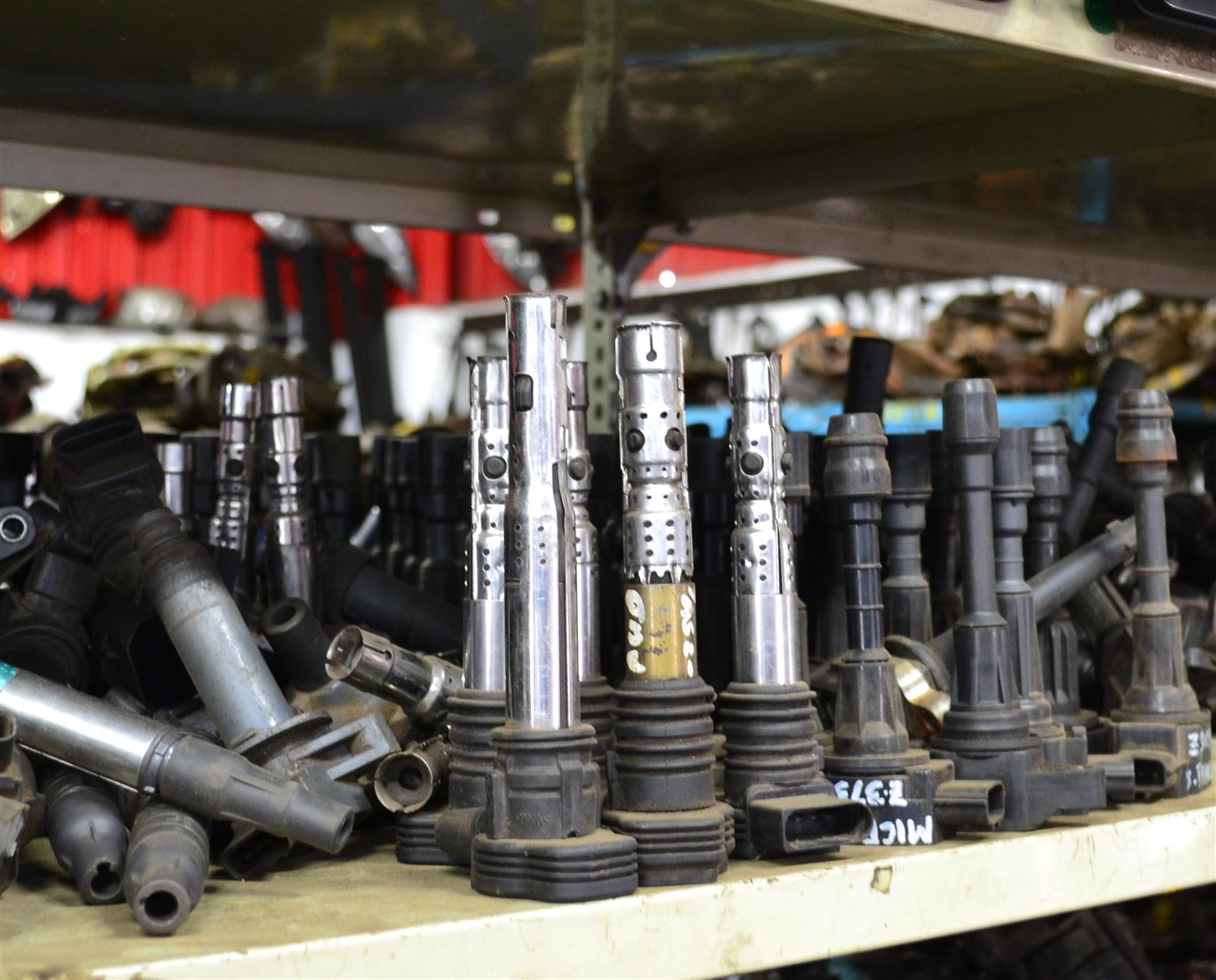 Stripping 1995 Isuzu KB200 for spare parts.