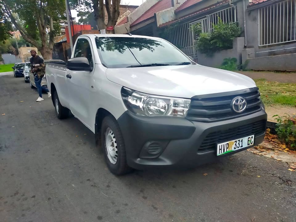 2016 Toyota Hilux Single Cab 2.4 GD6 DIESEL, Lower Raider,  Color White  Mileage