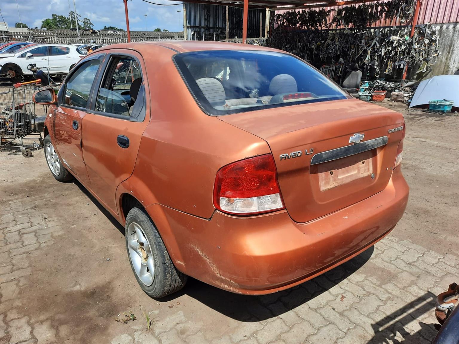 2004 Chev Aveo 1.5 - Stripping for Spares